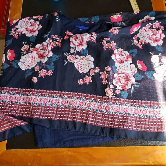 APT. 9 Women's Black Floral Sheer Overlay Poncho Top Boho Chic Festive Size M - Picture 7 of 10